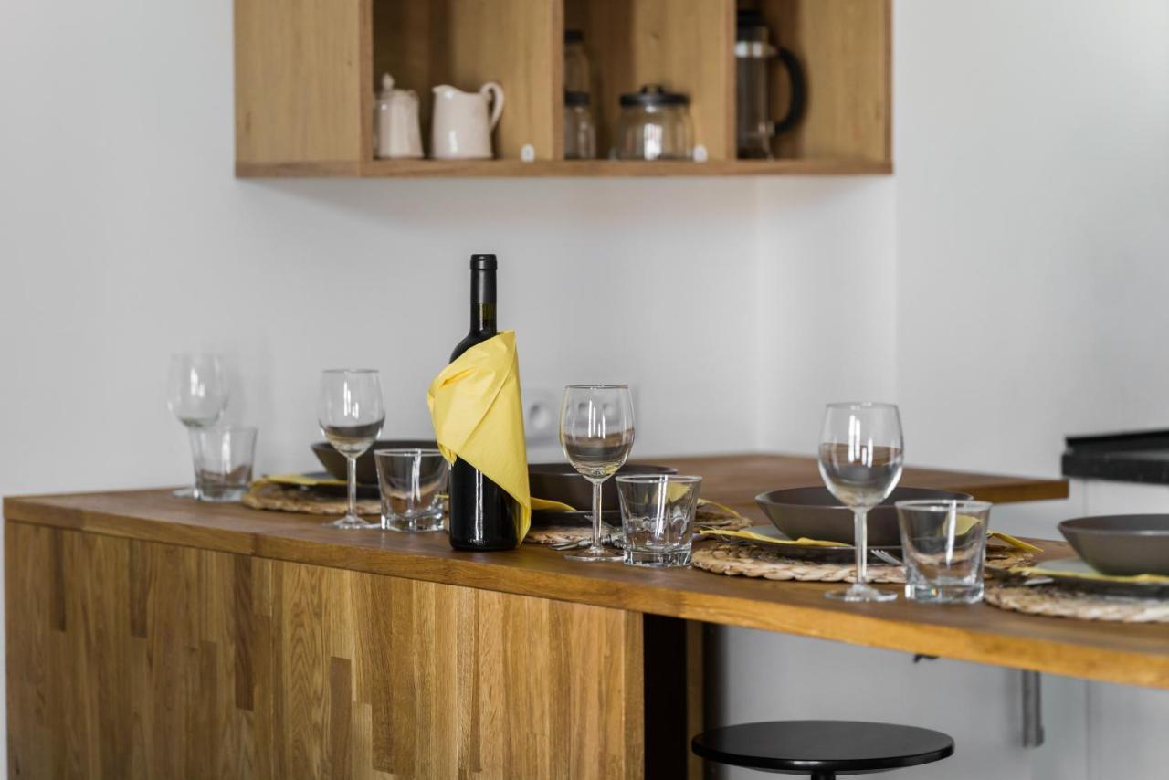 Nowe Chwaliszewo By Renters Apartment Poznan
